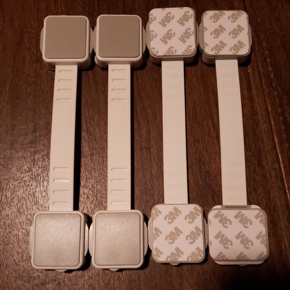 3M Child Safety Straps (4) - Picture 2 of 6